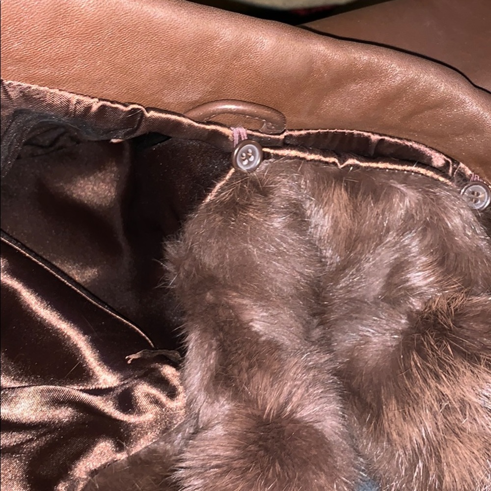 Leather jacket - Picture 4 of 4